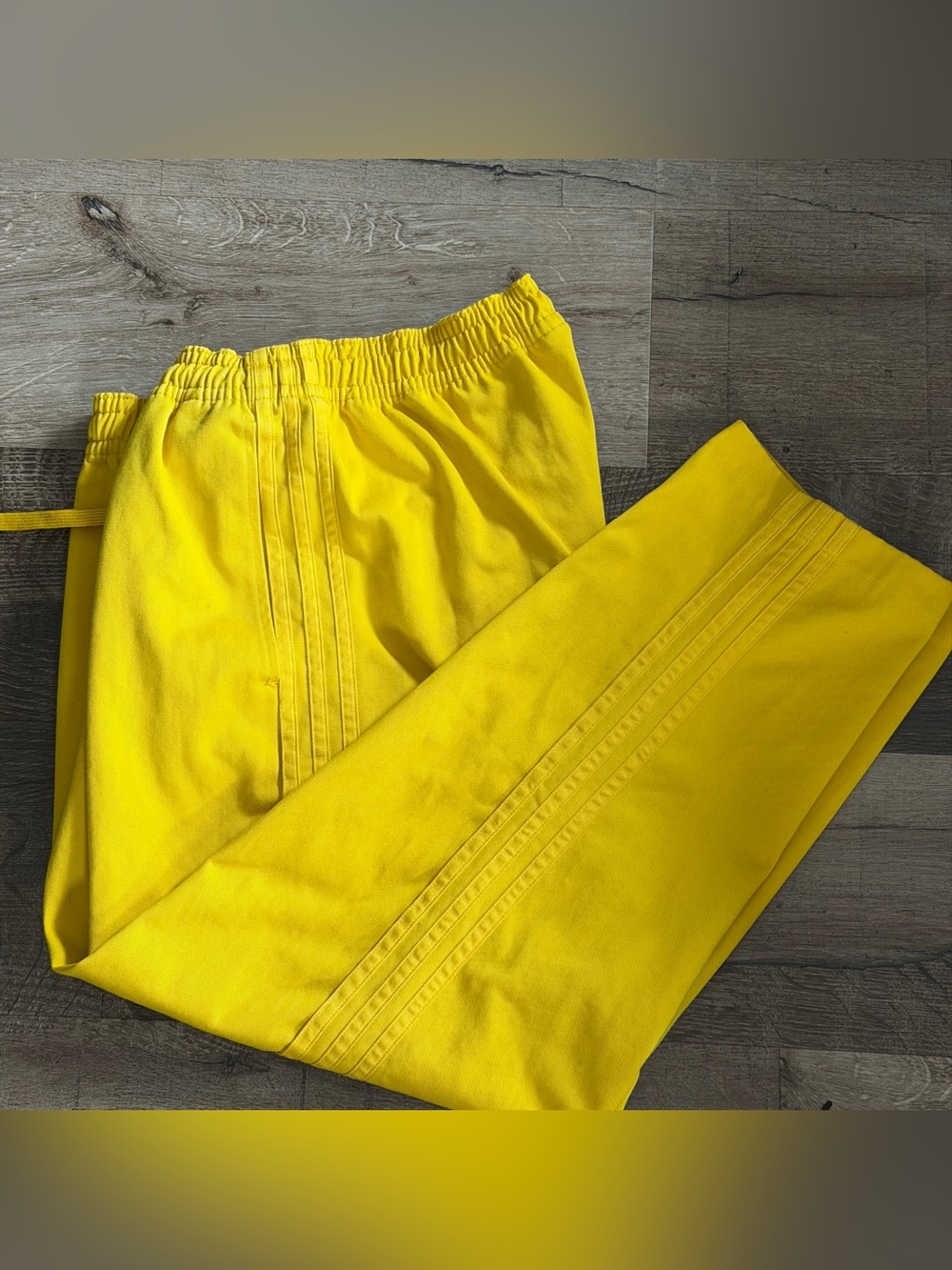 adidas Men's Yellow Drawstring Joggers